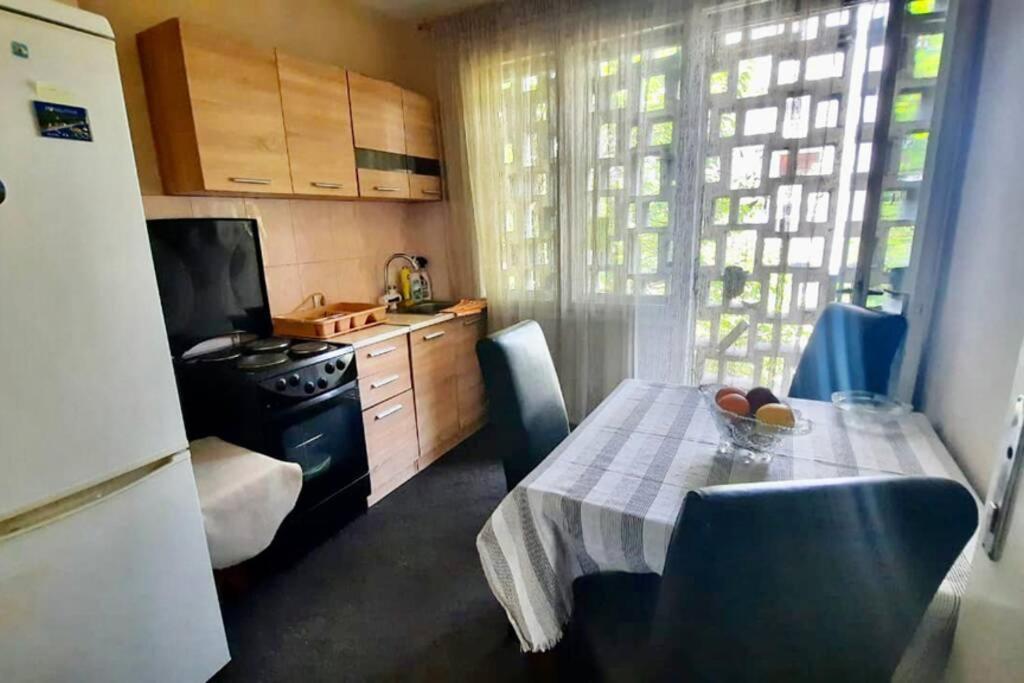 Cute, Spacious Apt In The Heart Of The Old Town ポドゴリツァ エクステリア 写真